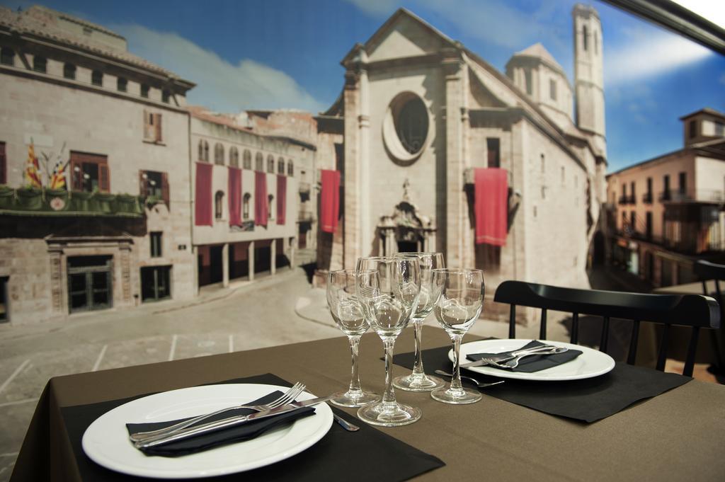 Hotel Ciutat De Tarrega Exterior photo