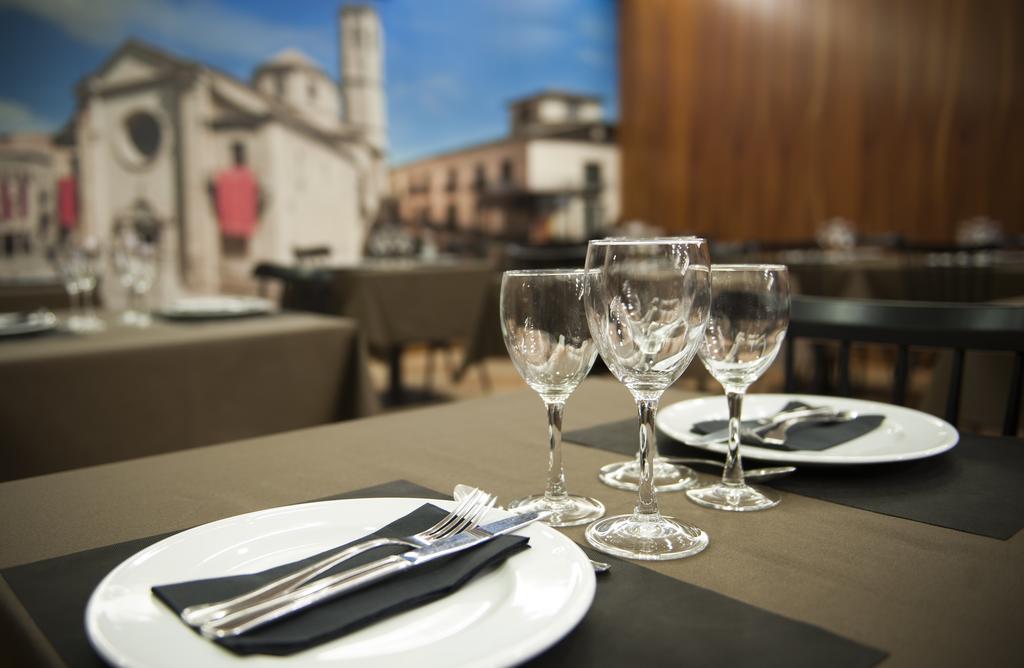 Hotel Ciutat De Tarrega Exterior photo